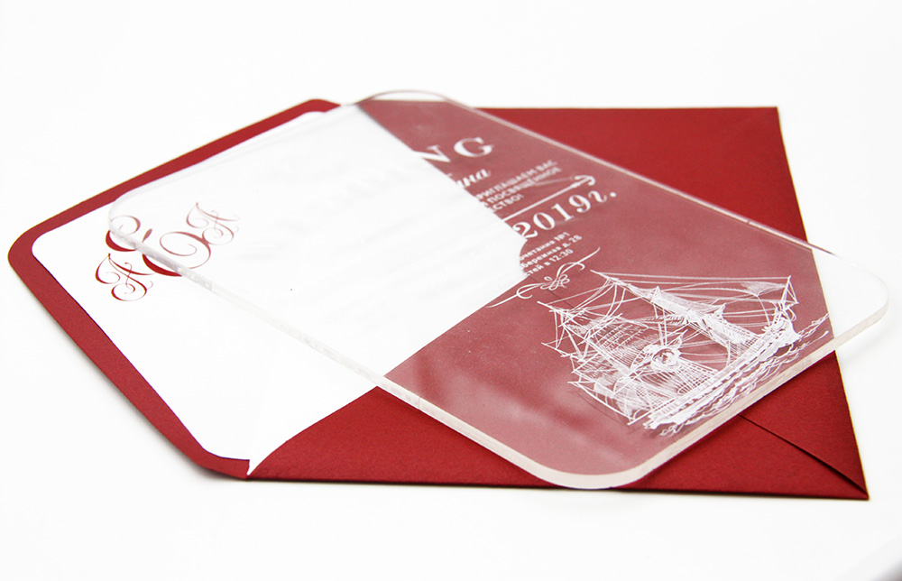 Прозрачные приглашения на свадьбу на стекле - Корабль в красном конверте