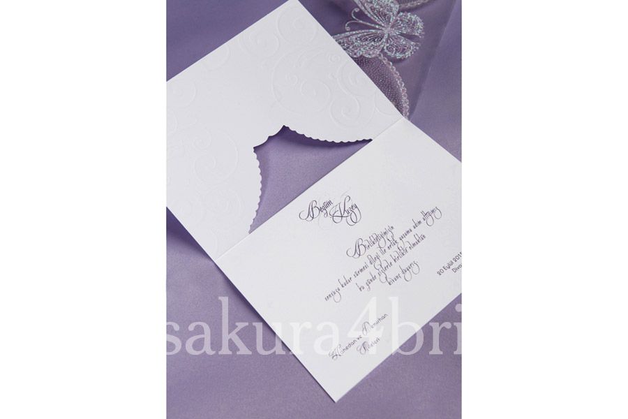 Свадебные приглашения Erdem - Фиолетовое приглашение, состоящее из вкладыша и пластика с бабочкой