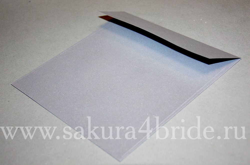 Квадратный дизайнерский конверт - для свадебных приглашений